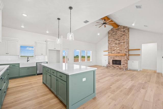 10611 N Farm To Market Rd 1729, Idalou, TX 79329