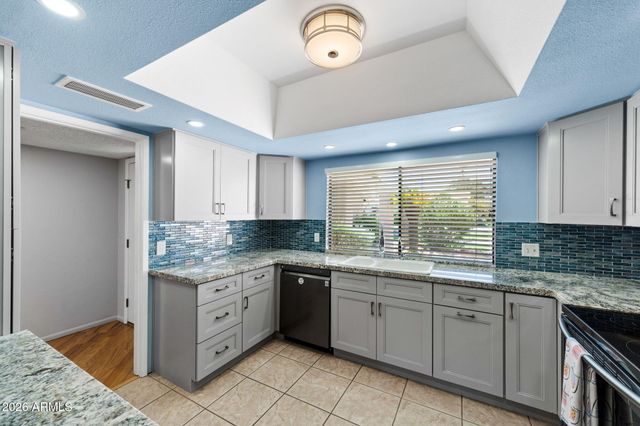 80 LEISURE WORLD --, Mesa, AZ 85206