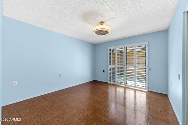 80 LEISURE WORLD --, Mesa, AZ 85206