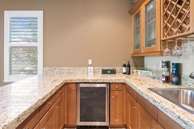 5200 Piazza Pl, El Dorado Hills, CA 95762