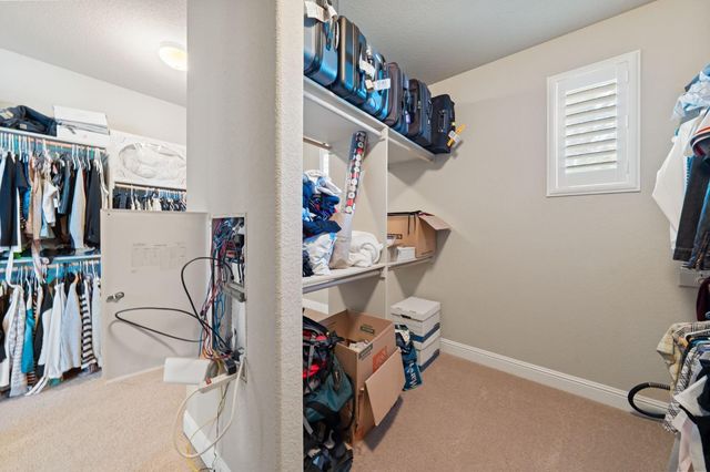 5200 Piazza Pl, El Dorado Hills, CA 95762