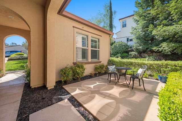 5200 Piazza Pl, El Dorado Hills, CA 95762