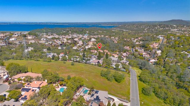 5200 Piazza Pl, El Dorado Hills, CA 95762