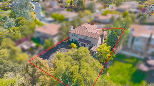 5200 Piazza Pl, El Dorado Hills, CA 95762