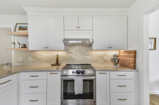 306 Chestnut Ln, Lebanon, TN 37087