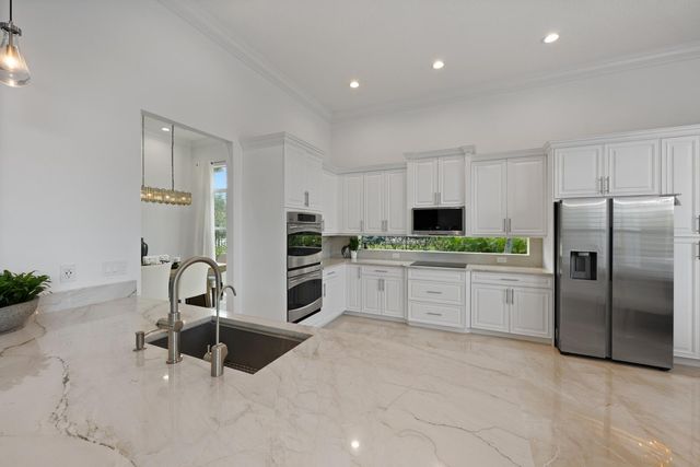 11912 Fox Hill Circle, Boynton Beach, FL 33473