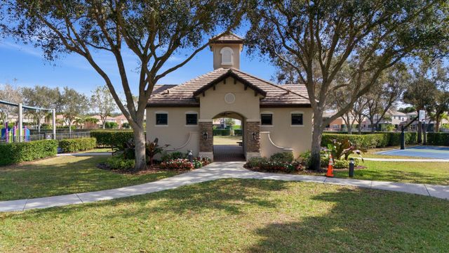 11912 Fox Hill Circle, Boynton Beach, FL 33473
