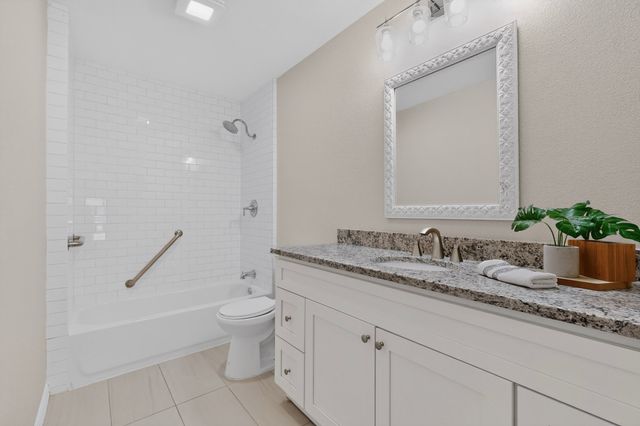 2802 Green Oaks Drive, Garland, TX 75040