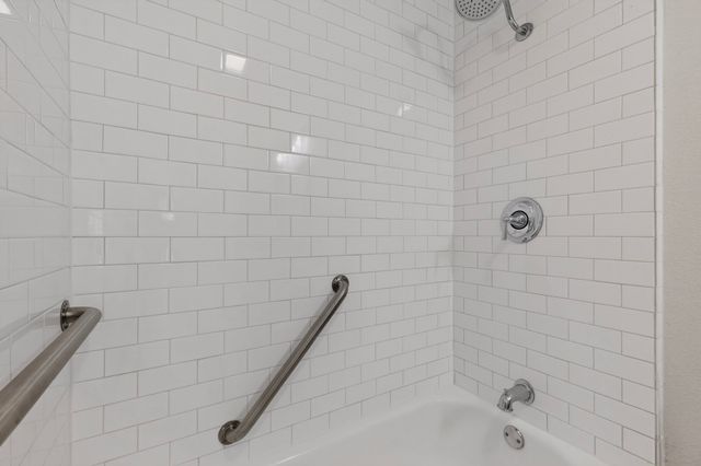 2802 Green Oaks Drive, Garland, TX 75040