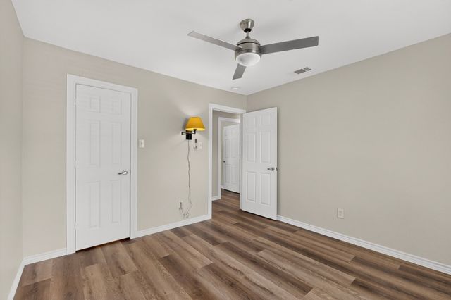 2802 Green Oaks Drive, Garland, TX 75040