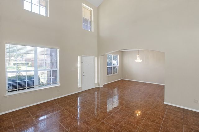 2 Watergrove Court, Mansfield, TX 76063