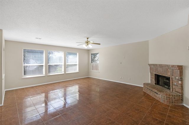 2 Watergrove Court, Mansfield, TX 76063