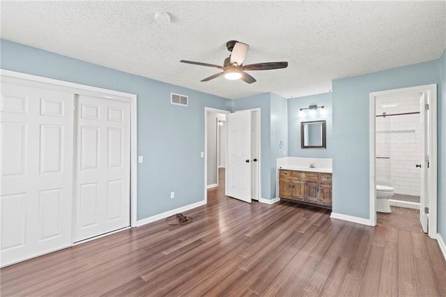 5977 SE 208th Street, Holt, MO 64048