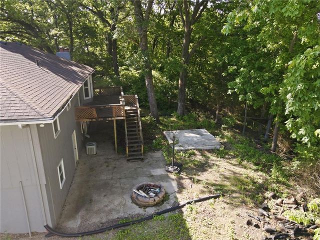 5977 SE 208th Street, Holt, MO 64048