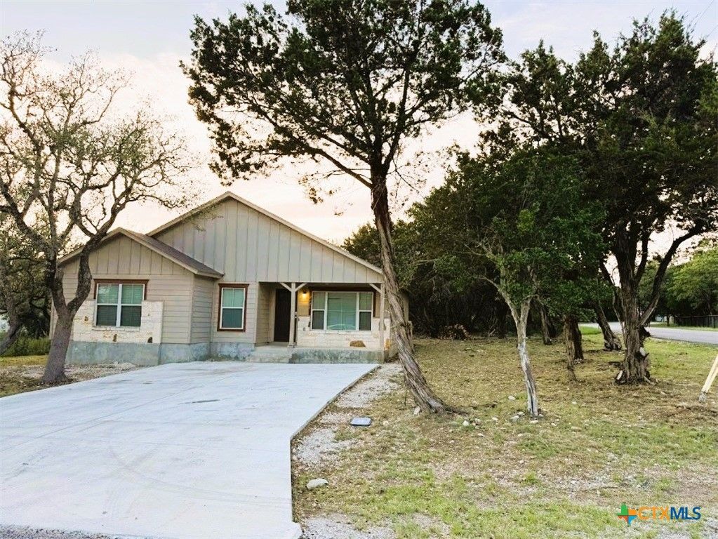 Image 38 of property listing at 2421 Hornsby, Spring Branch, TX 78070