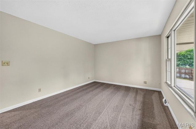 3546 E Romaine Creek Road, Imperial, MO 63052
