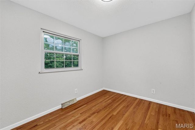 3546 E Romaine Creek Road, Imperial, MO 63052