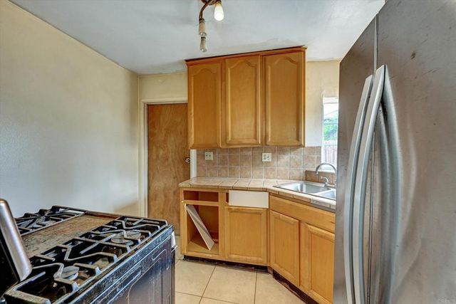 311 San Alberto Way, San Diego, CA 92114