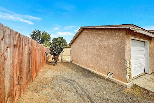 311 San Alberto Way, San Diego, CA 92114