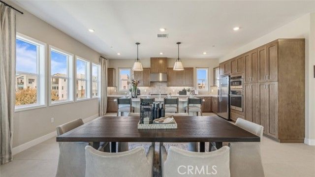 186 Proctor, Irvine, CA 92618