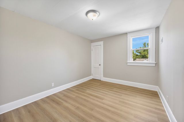 722 E Madison Avenue, Chrisman, IL 61924