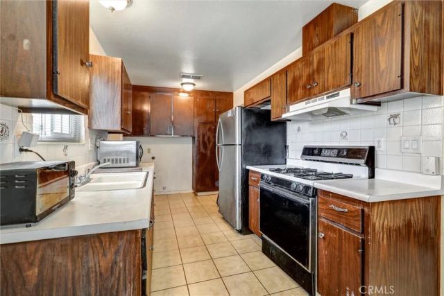 556 San Marino, Hemet, CA 92545