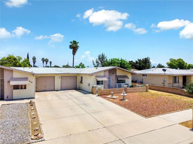 556 San Marino, Hemet, CA 92545
