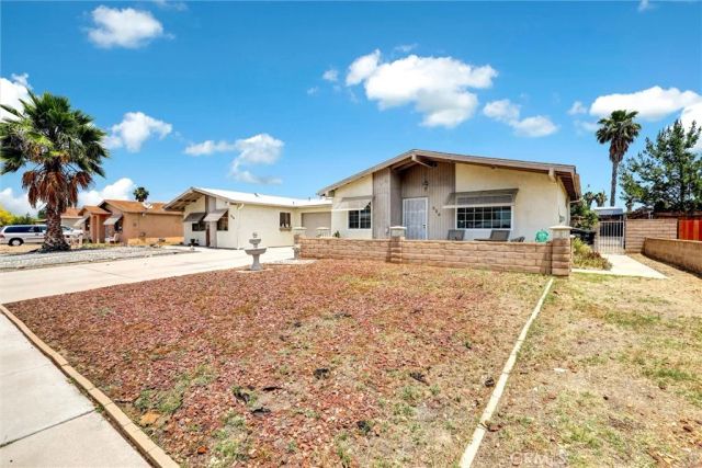 556 San Marino, Hemet, CA 92545