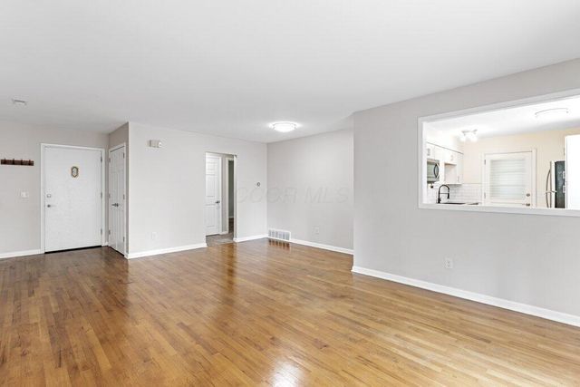 5252 Fenway Place, B, Columbus, OH 43214