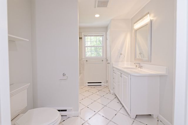 60 Spencer St 60, Millis, MA 02054