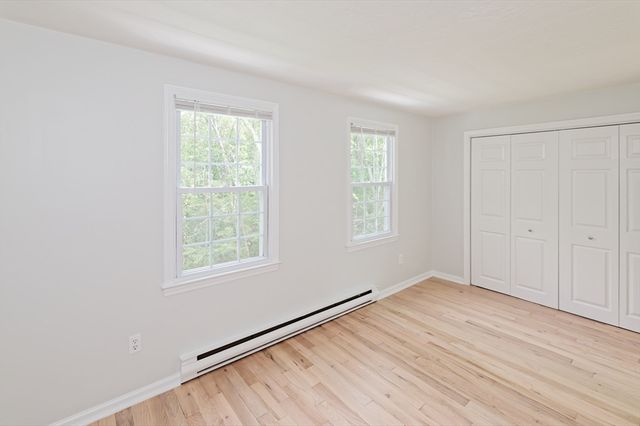 60 Spencer St 60, Millis, MA 02054