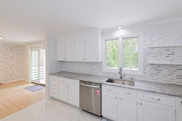 60 Spencer St 60, Millis, MA 02054