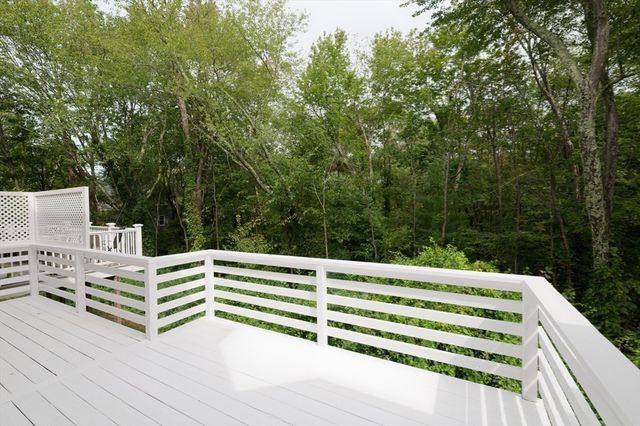 60 Spencer St 60, Millis, MA 02054