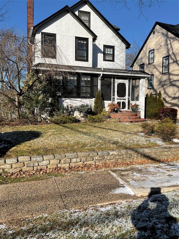671 Stanton Avenue, Baldwin, NY 11510