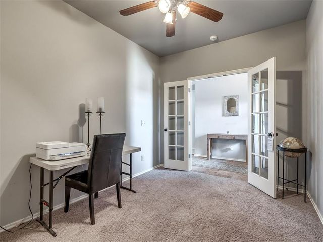 875 Cottonwood Court, Guthrie, OK 73044