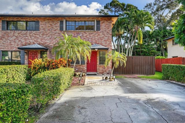 2124 NE 9th Avenue 2124, Wilton Manors, FL 33305