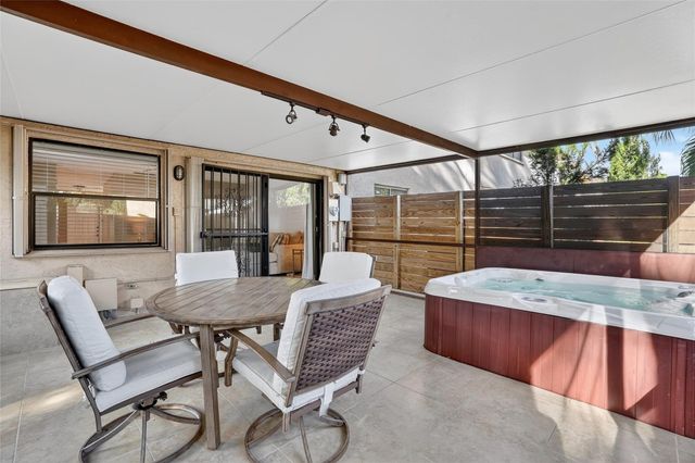 2124 NE 9th Avenue 2124, Wilton Manors, FL 33305