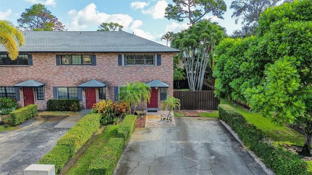 2124 NE 9th Avenue 2124, Wilton Manors, FL 33305