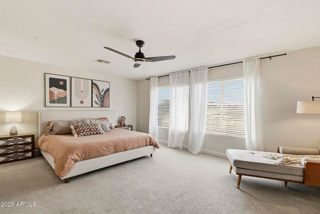 30158 N ROYAL OAK Way, San Tan Valley, AZ 85143