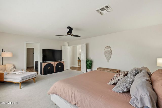 30158 N ROYAL OAK Way, San Tan Valley, AZ 85143