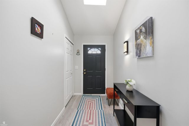 46602 Meadowview Drive, Shelby Twp, MI 48317