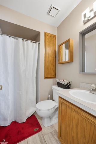 46602 Meadowview Drive, Shelby Twp, MI 48317