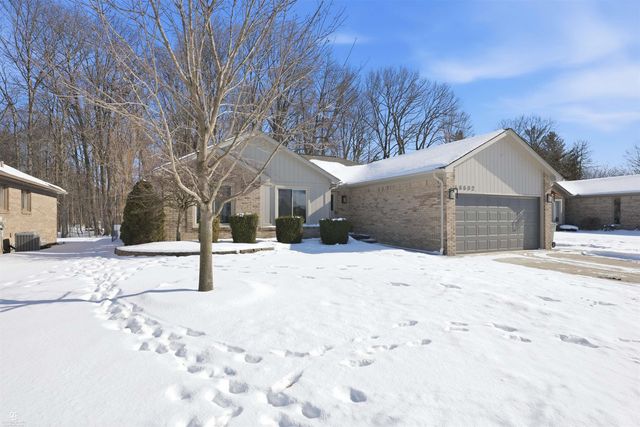 46602 Meadowview Drive, Shelby Twp, MI 48317