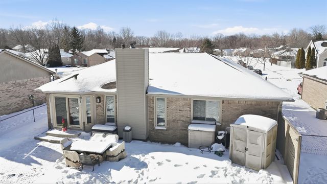 46602 Meadowview Drive, Shelby Twp, MI 48317