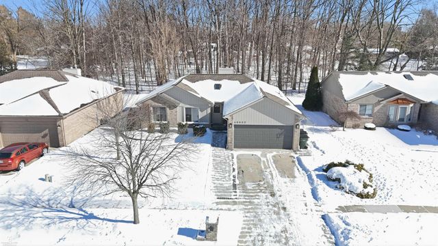 46602 Meadowview Drive, Shelby Twp, MI 48317