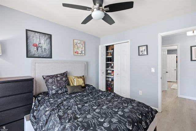 46602 Meadowview Drive, Shelby Twp, MI 48317