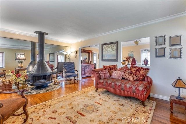 2289 Golden Avenue Avenue, Long Beach, CA 90806