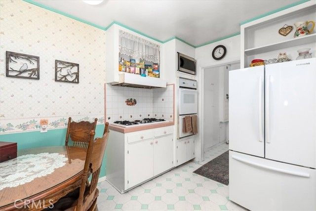 2289 Golden Avenue Avenue, Long Beach, CA 90806