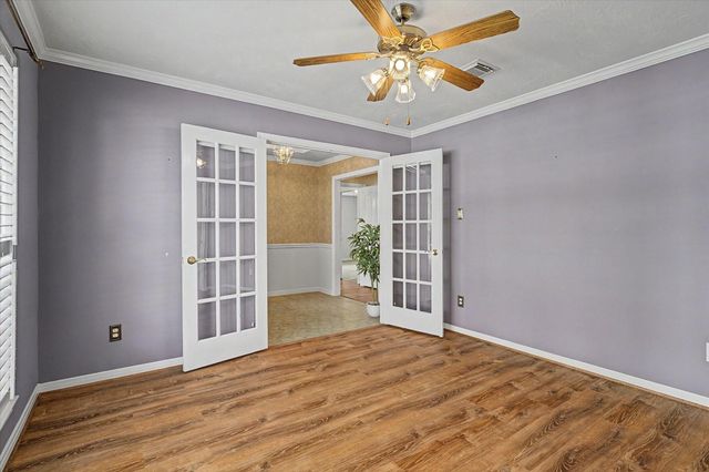 3618 Dry Creek Drive, Pasadena, TX 77505