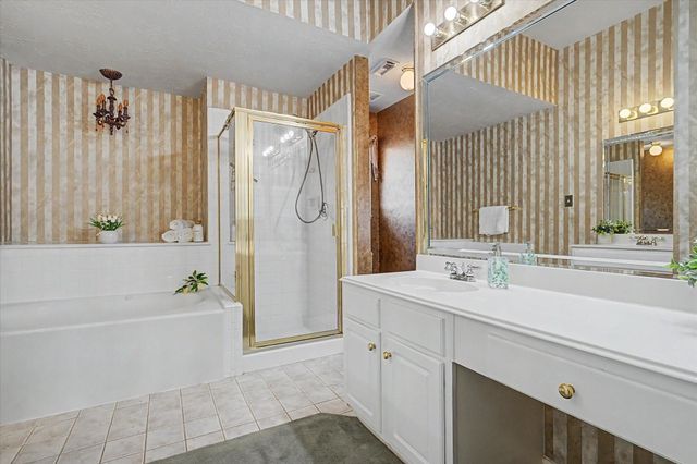 3618 Dry Creek Drive, Pasadena, TX 77505